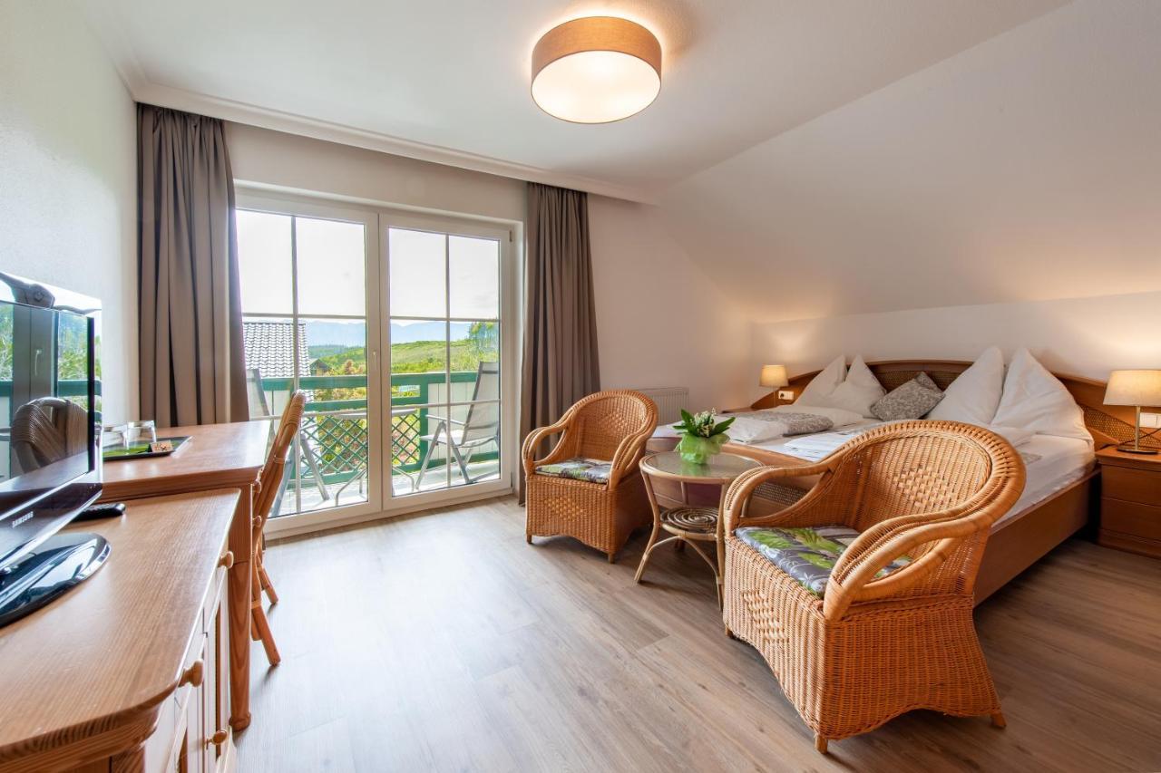 Hotel Irmgard Strass im Attergau Eksteriør bilde