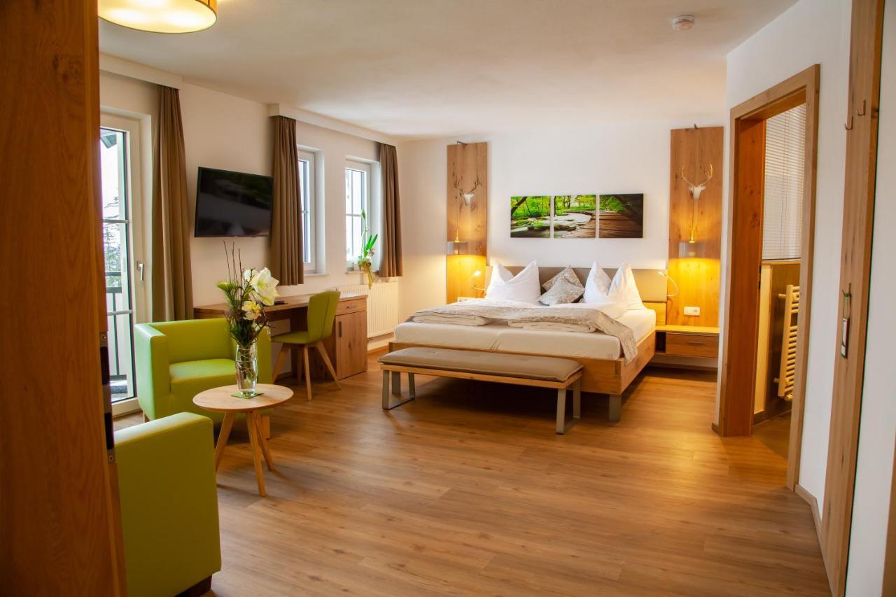 Hotel Irmgard Strass im Attergau Eksteriør bilde